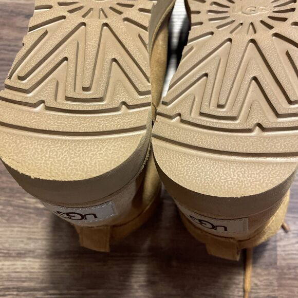 Ugg Bethany Classic Slim Ankle Cut Brown Comfort Boots Shoes Women's Size 7.5 - Picture 13 of 16